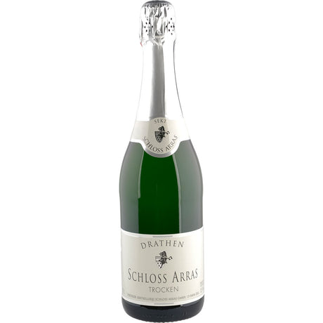 Eine Flasche Drathen Schloss Arras Sekt trocken 0,75L mit weißem Etikett und foliertem Verschluss unterstreicht die raffinierte Eleganz des Mosel-Schaumweins der Marke Drathen.