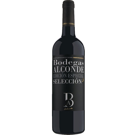Eine Flasche Rotwein Bodegas Alconde Edicion Especial Seleccion ³ Tinto Joven 2023 mit schwarzem Etikett mit goldener und weißer Schrift, hergestellt in Navarra von Bodegas Alconde mit Schwerpunkt auf Viticultura Regenerativa.
