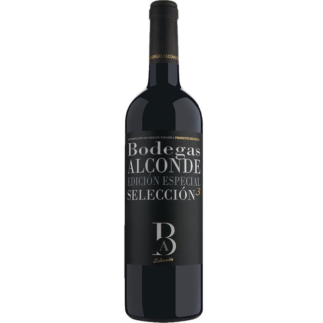 Eine Flasche Rotwein Bodegas Alconde Edicion Especial Seleccion ³ Tinto Joven 2023 mit schwarzem Etikett mit goldener und weißer Schrift, hergestellt in Navarra von Bodegas Alconde mit Schwerpunkt auf Viticultura Regenerativa.
