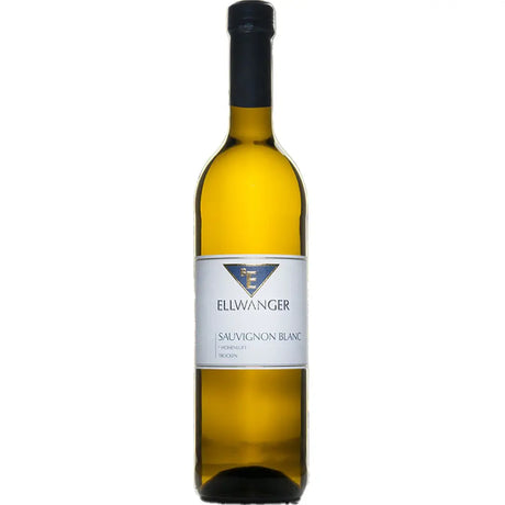 Eine Flasche Bernhard Ellwanger Sauvignon Blanc Höhenluft trocken 2024 mit einem weiß-blauen Etikett, abgebildet auf einem schlichten weißen Hintergrund.
