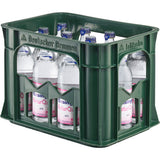 Grüne Kiste mit zwölf klaren Flaschen Ensinger NaturQuell Still (12x0,5L MEHRWEG), einem natriumarmen Mineralwasser der Marke Ensinger.