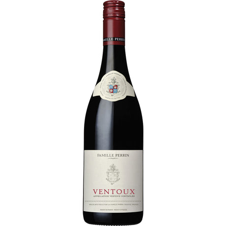 Eine Flasche Famille Perrin Ventoux Rouge AOP 2023 von Famille Perrin, ein klassischer Rhône-Rotwein, mit einem cremefarbenen Etikett mit roten Akzenten auf weißem Hintergrund.