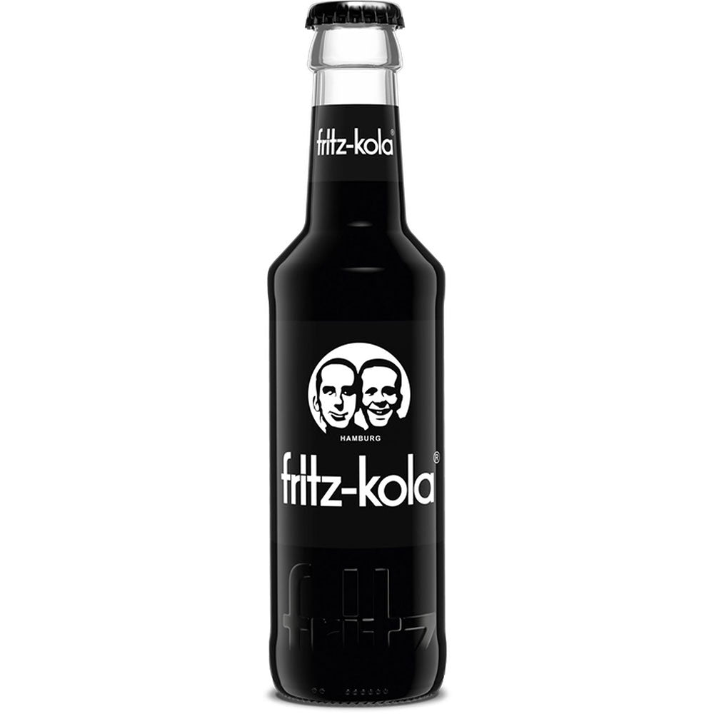 Die 0,2-Liter-Glasflasche von fritz-kola mit schwarzem Etikett mit zwei illustrierten Gesichtern und weißem Text bietet vegane Cola mit natürlichem Koffein für einen erfrischenden Geschmack; erhältlich als Fritz Kola 24x 0,2 Liter (MEHRWEG).