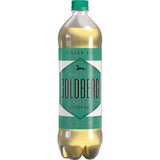 GOLDBERG & SONS Goldberg Ginger Ale 12x 1 Liter PET (EINWEG) zeichnet sich durch ein grünes Etikett, eine klare Flüssigkeit und ein raffiniertes Ingwer-Aroma aus - ideal als Premium-Mixer für anspruchsvolle Getränke.