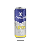 Eine 0,33-Liter-Dose Wodka Gorbatschow & Lemon Dose (10%) mit Wassertropfen auf der Oberfläche.