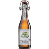 Eine Braunglasflasche Gruibinger Saukalt Bügel 0,33L (MEHRWEG) von Gruibinger, mit Bügelverschluss und silbernem Etikett.