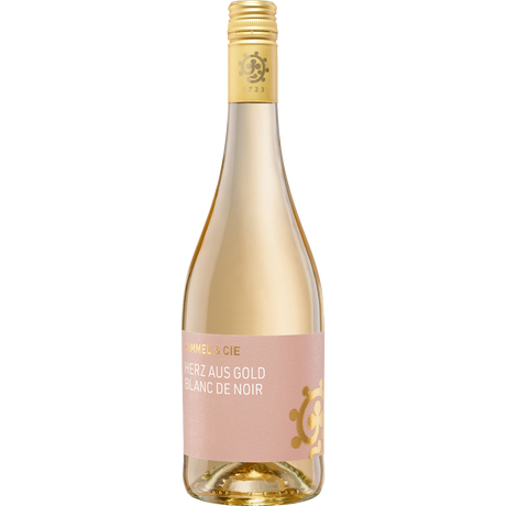 Eine durchsichtige Weinflasche mit einem goldenen Verschluss und einem rosafarbenen Etikett mit der Aufschrift Weingut Hammel Herz aus Gold Blanc de Noir trocken 2024 - ein Weißwein, der aus roten Trauben hergestellt wird.