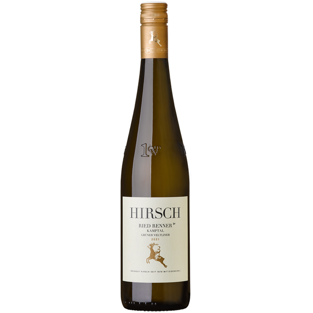 Eine Flasche Weißwein „Weingut Hirsch Grüner Veltliner Ried Renner 1ÖTW Kamptal DAC 2021“ mit beigem Etikett und goldener Kappe, gekeltert in der renommierten DAC-Region Kamptal. Dieser erlesene Wein verkörpert die herausragende Qualität, für die die Ried-Renner-Lagen von Hirsch bekannt sind.