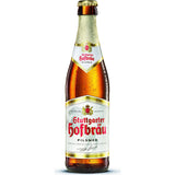Eine 0,33-Liter-Flasche Stuttgarter Hofbräu Pilsner (24er-Pack, MEHRWEG) von Stuttgarter Hofbräu hat einen goldenen Verschluss und ein weißes Etikett. Mit Tettnanger Hopfen gebraut, spiegelt es die traditionelle schwäbische Brauerei wider. Abgebildet auf weißem Hintergrund.