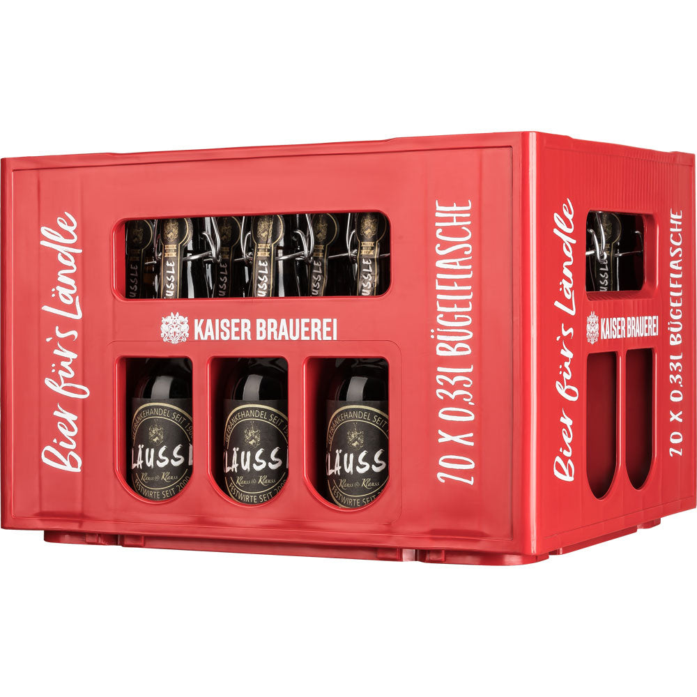 Rote Kiste mit 20 Flaschen Klauss & Klauss KLÄUSSLE Helles Kellerbier naturtrüb (je 0,33L, Bügelverschluss); deutscher Text auf der Seite.