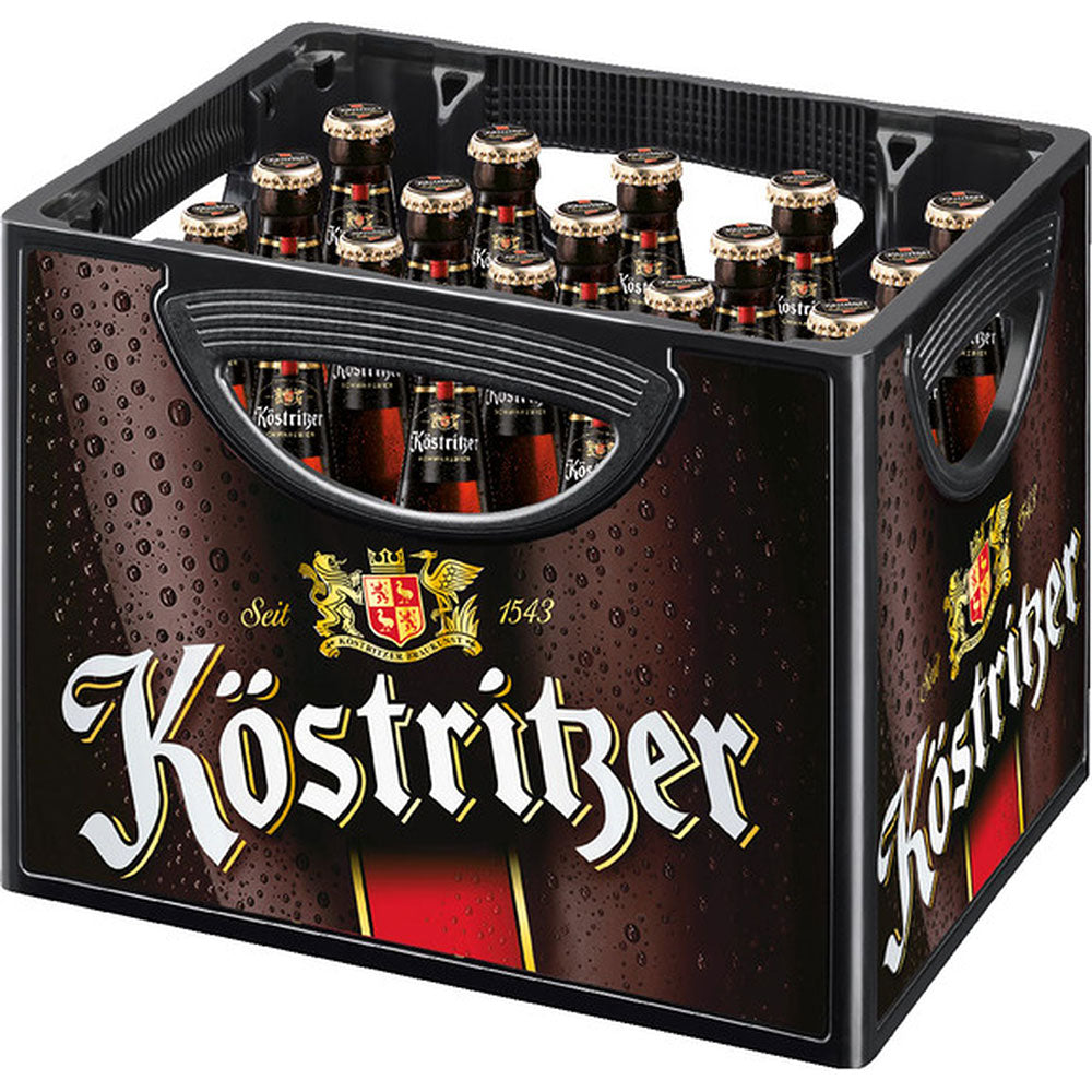 Eine Kiste Köstritzer Schwarzbier 20x 0,5 Liter (MEHRWEG) von Köstritzer mit dem Logo und Wappen der Marke an der Seite.