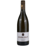 Eine Flasche Kühling-Gillot Chardonnay Réserve VDP.Gutswein trocken 2025 mit einem weiß-goldenen Etikett.