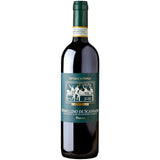 Eine Flasche „Le Pupille Morellino di Scansano Riserva DOCG 2020“ von der Fattoria Le Pupille, ein erlesener toskanischer Rotwein, der hauptsächlich aus Sangiovese-Trauben gekeltert wird und sich durch ein grünes Etikett mit goldenen Akzenten auf weißem Hintergrund auszeichnet.
