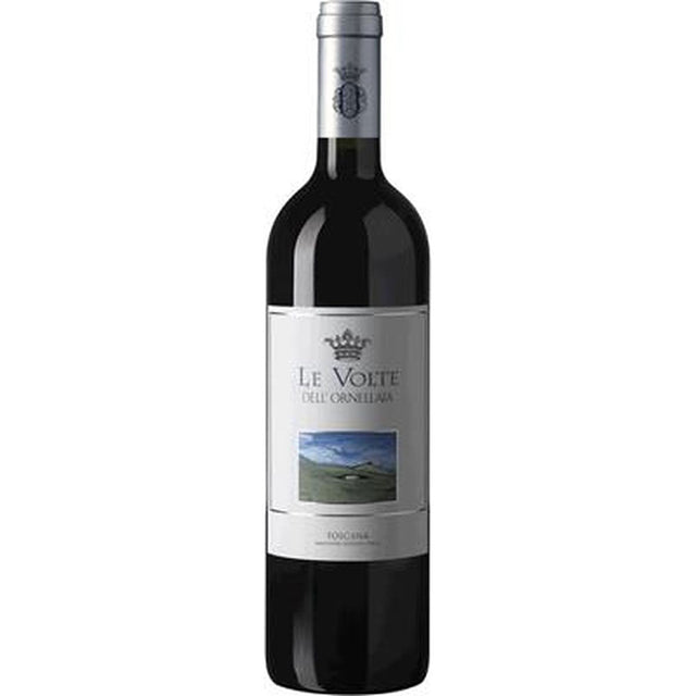 Eine Flasche Le Volte Dell'Ornellaia Indicazione 2023 von Ornellaia, ein toskanischer Rotwein mit silbernem Etikett und Landschaftsmotiv.