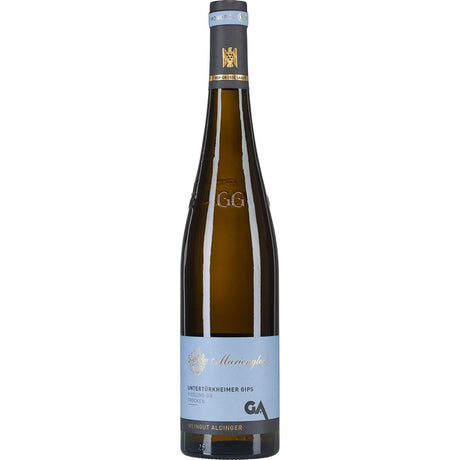 Hohe Weinflasche mit blauem Etikett, goldenen Akzenten und der Aufschrift "Aldinger Marienglas Untertürkheimer Gips Riesling trocken 2024" - ein Premium-Weißwein von Aldinger.