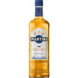 Eine Flasche Martini Floreale alkoholfrei 0,75 Liter von Martini, ein alkoholfreier Aperitif auf Basis entalkoholisierten Weißweins, mit goldenem Etikett vor weißem Hintergrund.