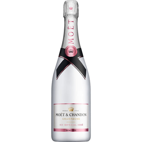 Eine 0,75-Liter-Flasche Moet & Chandon Champagner ICE Rosé Imperial mit weißem und rosafarbenem Etikett ist perfekt für den Genuss von Champagner auf Eis.