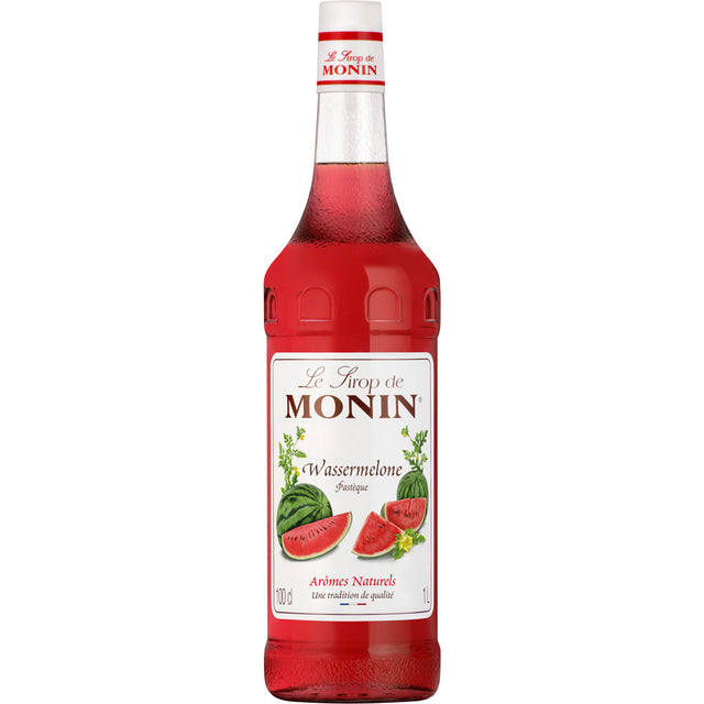 Monin Wassermelone Sirup 1 Liter-ideal für Cocktails oder erfrischende Getränke. Auf dem Etikett der Flasche sind Wassermelonen abgebildet, die für eine frische, fruchtige Note sorgen.