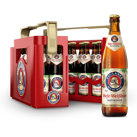 Eine Kiste Paulaner Hefe-Weißbier Hell 20x 0,5L (MEHRWEG) mit einer Flasche vorne, die dieses klassische Paulaner Gebräu und seinen charakteristischen naturtrüben Weißbierstil hervorhebt.
