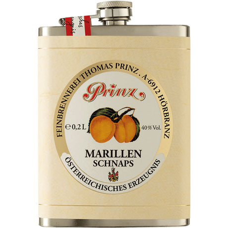 Der Feinbrennerei Thomas Prinz Marillen-Schnaps im Edelstahl-Flachmann 40% 0,2L stellt mit seiner apricotfarbenen Aufmachung und dem deutschen Text diese klassische Obstbrandspezialität in den Vordergrund.