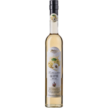 Eine hohe Glasflasche der Feinbrennerei Thomas Prinz Quitten Likör 18,0% (0,5 Liter), ein Premium-Fruchtlikör aus der Bodenseeregion, mit einem Etikett mit gelben Quitten und einem schwarzen Verschluss.
