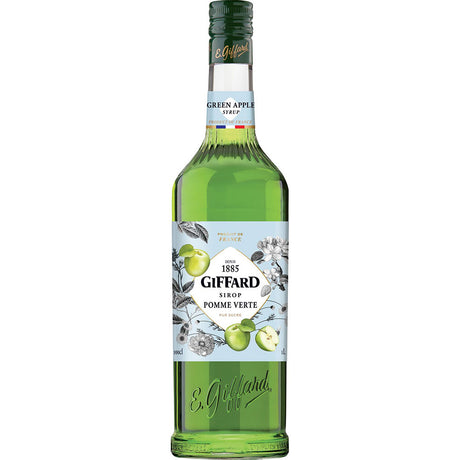 Eine 1-Liter-Flasche Giffard Grüner Apfel Sirup Pomme Verte von Giffard mit Apfelillustrationen auf dem Etikett, die diesen klassischen französischen Apfelsirup hervorheben.