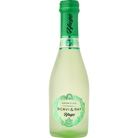 Eine 0,2-Liter-Flasche Scavi & Ray Hugo von Scavi & Ray mit grünem Verschluss und stilvollem Etikett - ideal für den Genuss eines erfrischenden italienischen Cocktails.