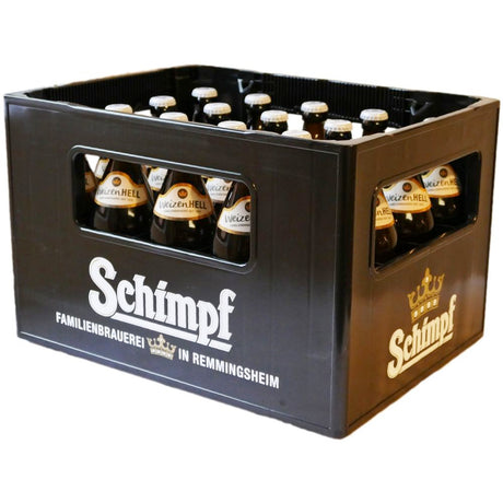 Ein schwarzer Kasten mit 20x 0,5L Flaschen Schimpf Hefeweizen Hell (Mehrweg), ein Weizenbier von Schimpf.