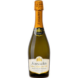 Eine 0,75-Liter-Flasche Schnaufer Schloss Lichtenstein Sekt Gold halbtrocken, die sich durch einen goldenen Folienverschluss und ein weißes Etikett auszeichnet, erinnert an die Eleganz der württembergischen Sekte.