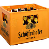 Orangefarbene Kiste mit 20 Flaschen (je 0,5 l) Schöfferhofer Hefe Hell (Mehrweg), mit sichtbaren Schöfferhofer Weizen-Etiketten und Logo an der Seite.