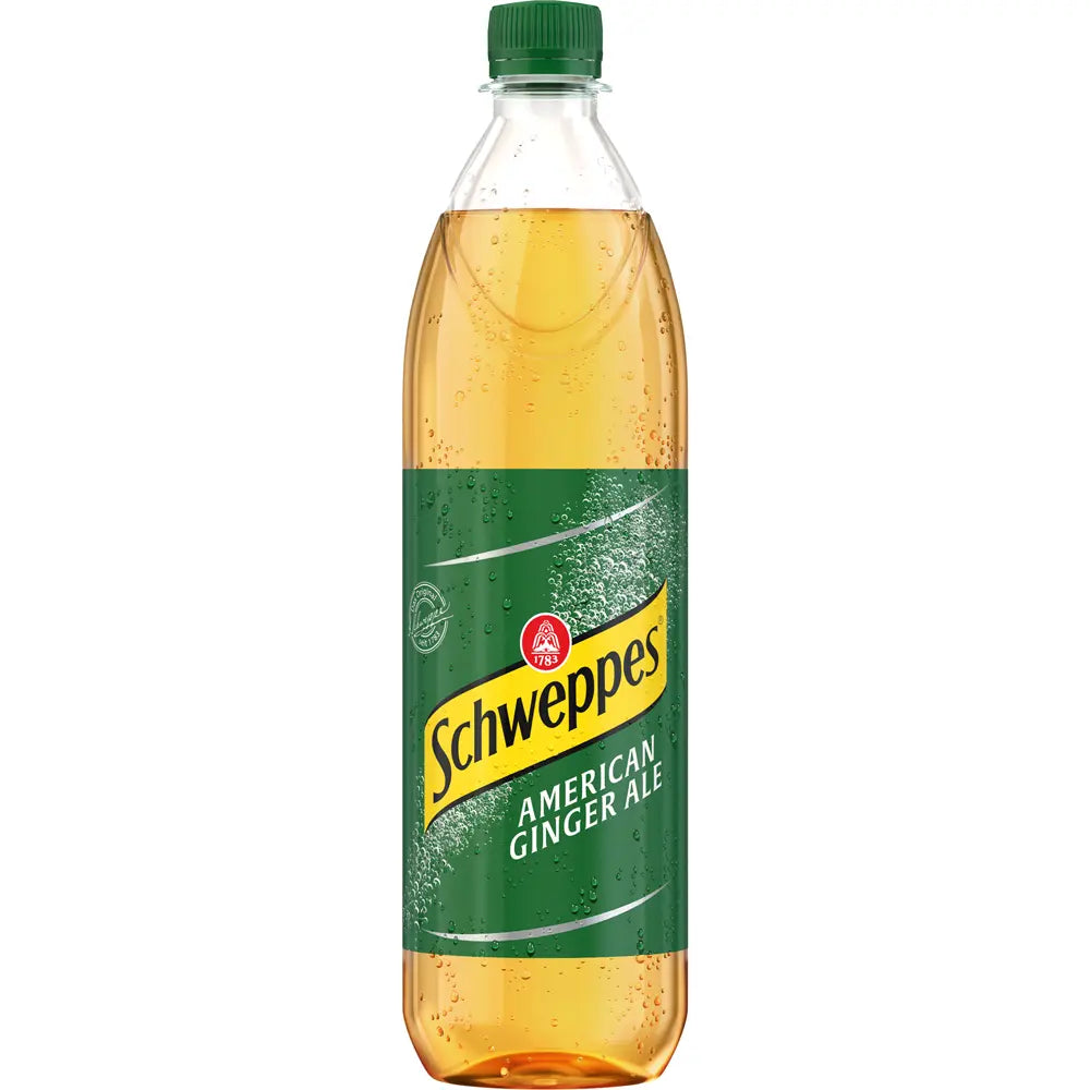 Eine 1-Liter-PET-Flasche Schweppes American Ginger Ale (6er-Pack, Mehrweg), ein Erfrischungsgetränk mit grünem Etikett, gelbem Branding und einer feinen Ingwernote.