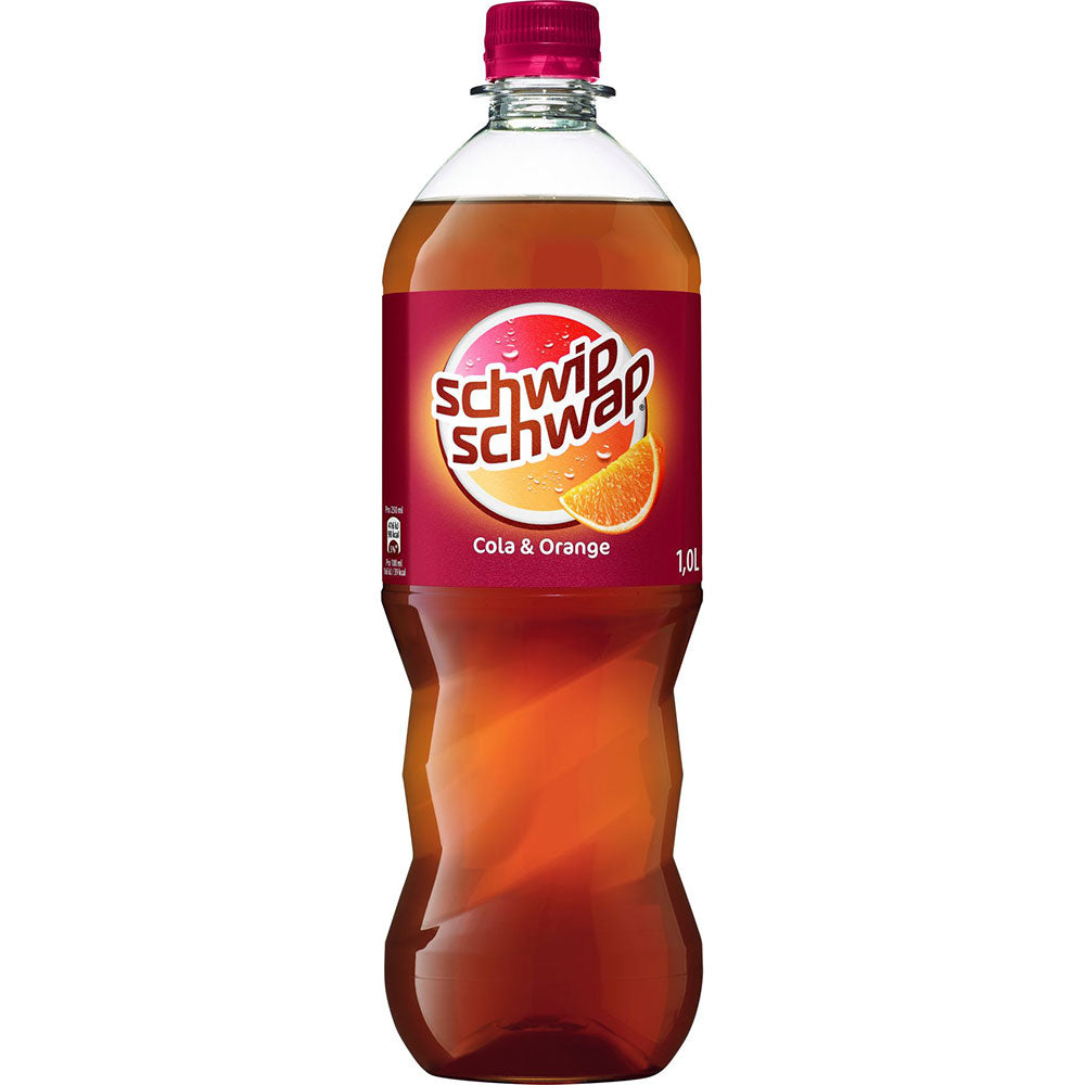 Die 1-Liter-Flasche Schwip Schwap Mix Cola PET (MEHRWEG) kombiniert erfrischenden Cola- und Orangengeschmack und wird in 12er-Packungen unter der Marke Schwip Schwap verkauft.