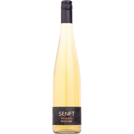 Große Flasche Senft Mirabelle SELEKTION 38% (0,7L) von Senft, mit schwarzem Etikett und Schraubverschluss, enthält hellgelben Likör aus Mirabelle Edelbrand und natürlichem Fruchtauszug.