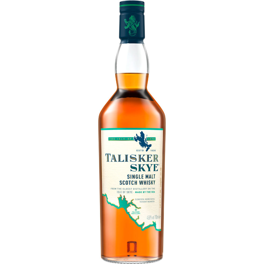 Eine 0,7-Liter-Flasche Talisker Skye Single Malt Scotch Whisky (45,8%), Etikett nach vorne gerichtet.