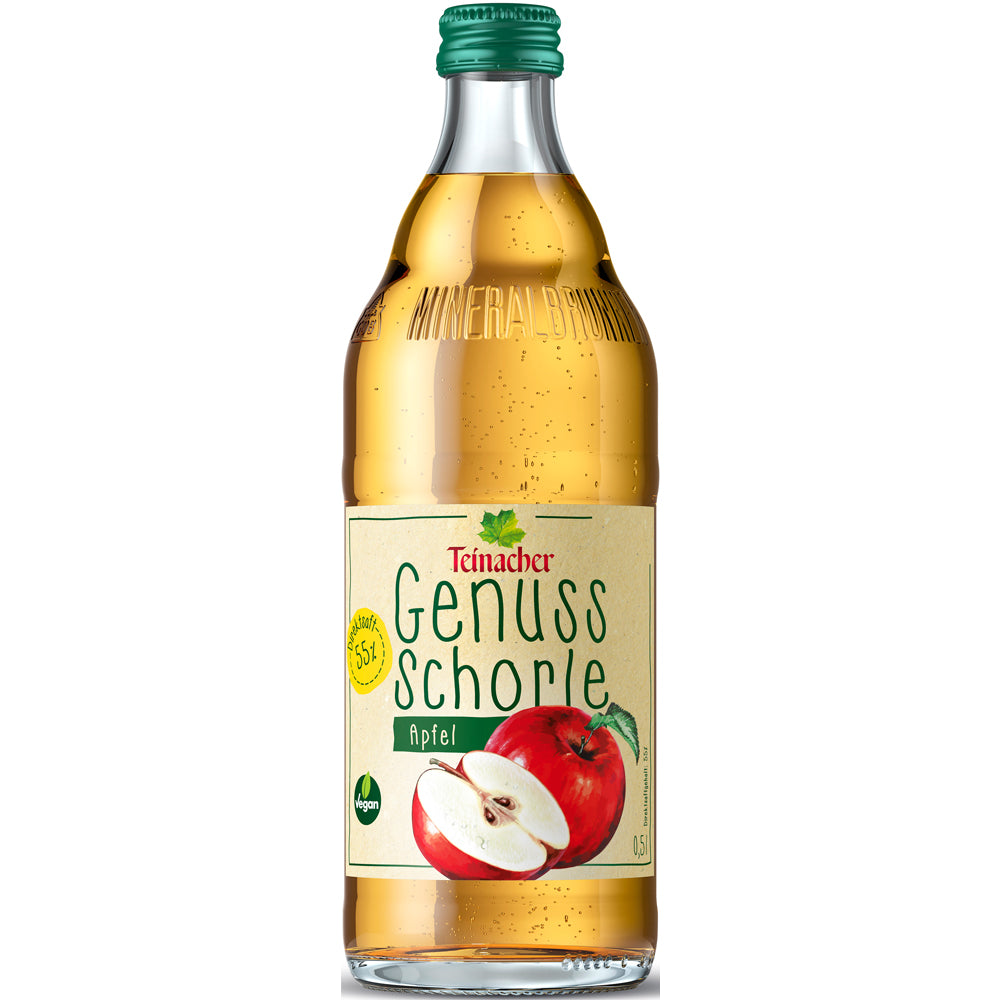 Eine 0,5-Liter-Glasflasche Teinacher Mineralwasser Apfelschorle aus der 12er-Packung (MEHRWEG), mit einer Apfel-Illustration auf dem Etikett.