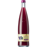 Teinacher Mineralwasser GenussLimo Johannisbeer-Holunder in der 0,75-L-Glasflasche mit tiefrotem Farbton und violettem Verschluss, inspiriert von den Aromen des Schwarzwaldes. Erhältlich in einer 12x 0,75L Mehrweg-Packung.