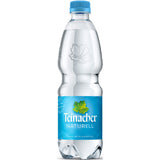 Teinacher Mineralwasser Naturell stilles Wasser in der klaren 0,5 l PET-Flasche mit blauem Verschluss und grünem Blattetikett; Packung mit 20 Einwegflaschen.