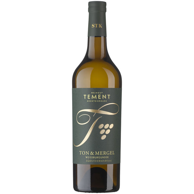 Eine Flasche Tement Weissburgunder Ton & Mergel Südsteiermark DAC 2024, ein mineralisch-trockener Weißwein mit dunkelgrünem Etikett.