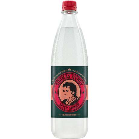 Ein Sechserpack Thomas Henry Spicy Ginger PET 1L-Flaschen (MEHRWEG) mit rotem Verschluss und grün-rotem Etikett - ideal für alle, die kräftige Ingwerlimonade oder klassisches Ginger Beer lieben.
