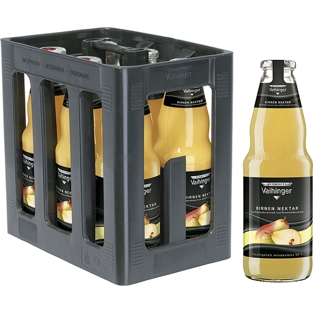 Sechs 1L-Glasflaschen Niehoffs Vaihinger Birne trüb in einer grauen Kiste, wobei eine Flasche außen das Etikett zeigt und den Fruchtsaftgehalt aus Williamsbirnen hervorhebt.