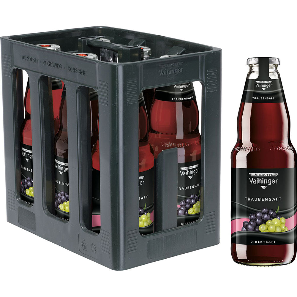 Kiste mit sechs Flaschen Niehoffs Vaihinger Rote Traube 1L (Mehrweg), wobei eine Flasche außerhalb der Kiste ausgestellt ist.