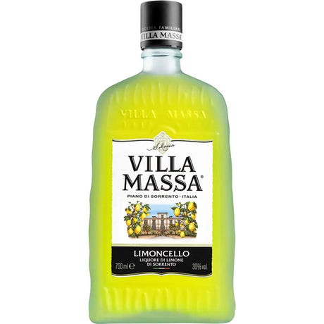 Villa Massa Limoncello 30% 0,7 Liter von Villa Massa wird aus Zitronen aus Sorrent hergestellt und ist mit einem gelben Etikett mit Zitronenmotiv versehen, das ein authentisches Premium-Limoncello-Erlebnis bietet.