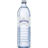 Vöslauer Prickelnd 0,75L MEHRWEG: Klare Kunststoffflasche mit weißem Etikett und blauer Schrift, Marke Vöslauer, erhältlich im 12er-Pack.