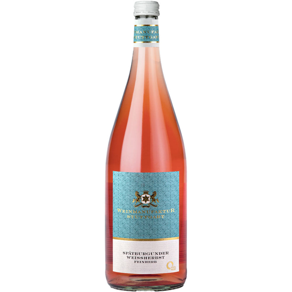 Eine 1L Flasche Weinmanufaktur Stuttgart Spätburgunder Weißherbst QbA feinherb, mit blauem Etikett und goldenen Akzenten, deutschem Text und Wappen - ein idealer Sommerwein der Weinmanufaktur Stuttgart. Erhältlich im 12er-Pack (MEHRWEG).