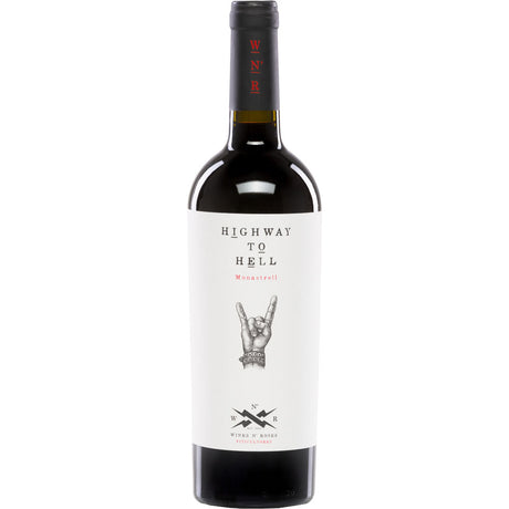 Das Etikett des Wines N' Roses Viticultores Highway To Hell Tinto Monastrell 2023 zeigt eine Hand, die eine Geste mit einem Felsen macht und den kühnen Charakter dieses spanischen Rotweins unterstreicht.