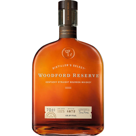 Eine 0,7-Liter-Flasche Woodford Reserve Bourbon Whiskey (43,2%), ideal für alle, die erstklassige Bourbon-Kunst zu schätzen wissen.