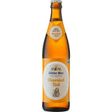 Eine braune Flasche der Brauerei Zötler Zötler Bayerisch Hell 20x 0,5 Liter (MEHRWEG), ein klassisches bayerisches Bier, mit weißem Etikett und Kondenswassertropfen.