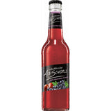 Eine Flasche Zwiefalter Klosterbräu Zwiefalter Alb-Schorle Apfel-Johannisbeere 0,33 Liter (MEHRWEG) mit Kondenswasser, das seine fruchtige Mischung aus Apfel und schwarzer Johannisbeere unterstreicht.